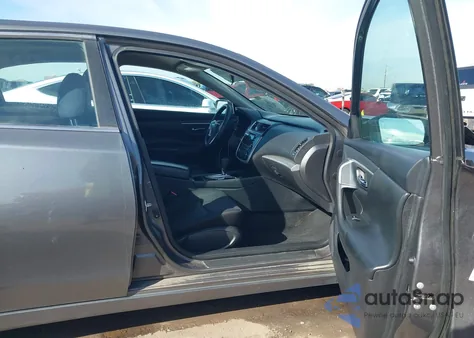 2016 Nissan Altima 2.5/2.5 S/2.5 Sl/2.5 Sr/2.5 Sv из США, поврежденный, VIN 1N4AL3AP6GN362068